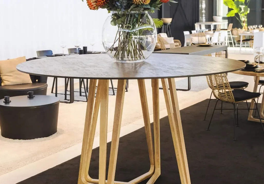 Wings tafel roest 180 rond