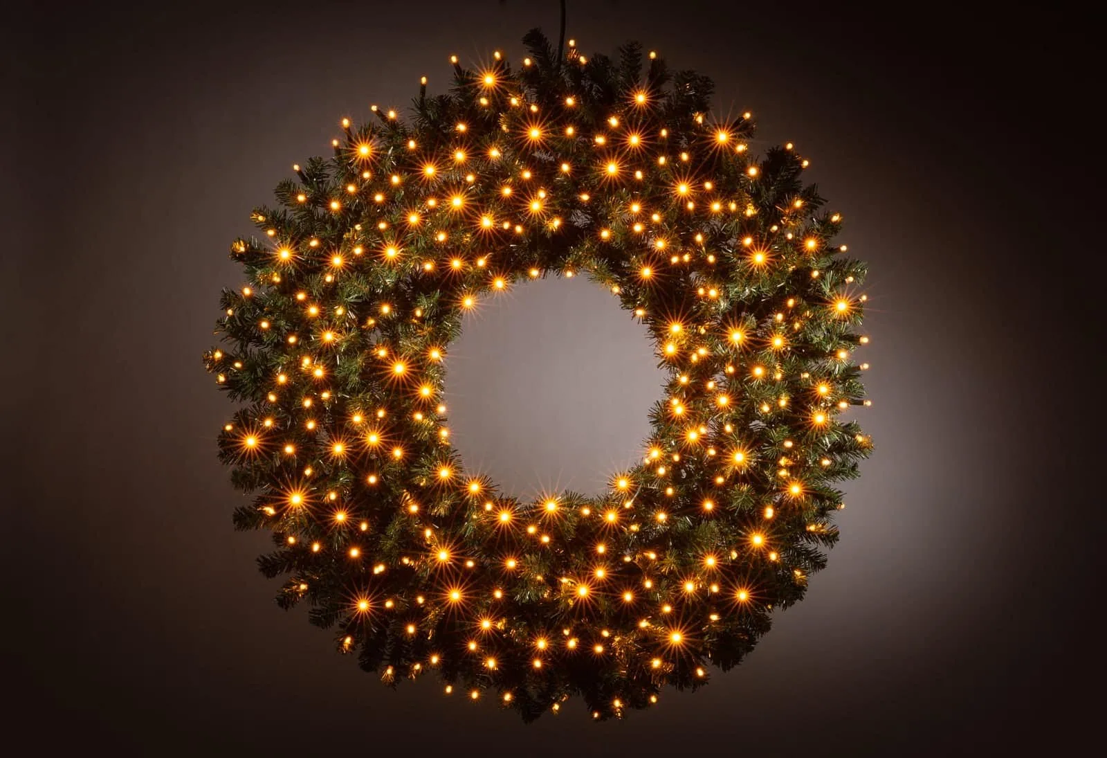 Kerstkrans met verlichting